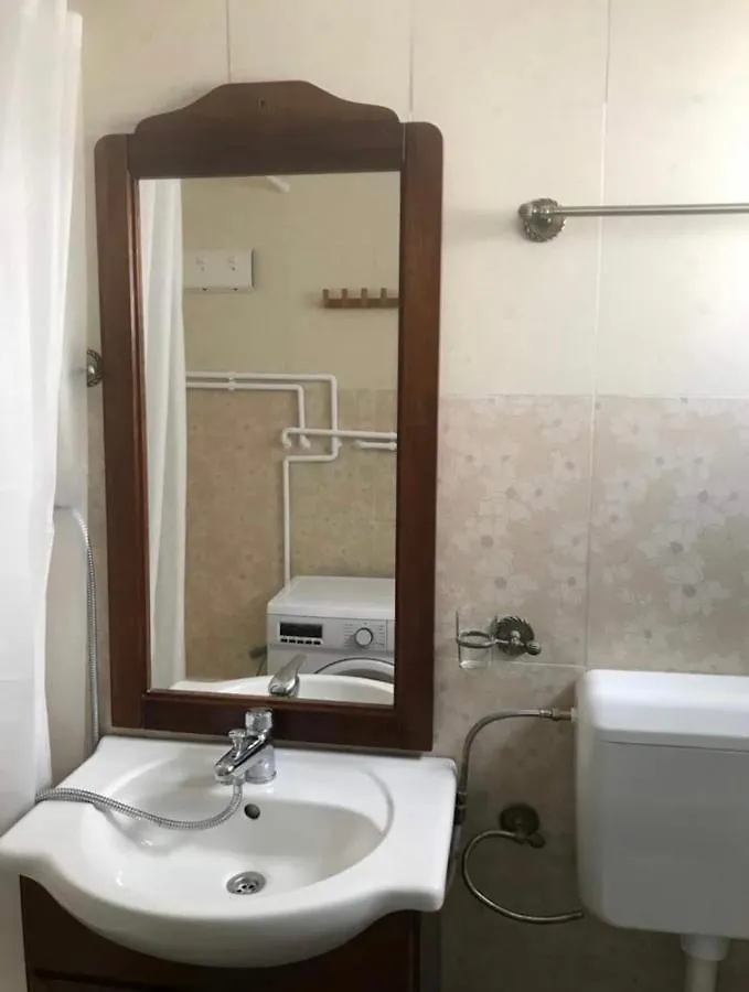 Armeneasca Cozy Studio Bucarest 0*,  Romania